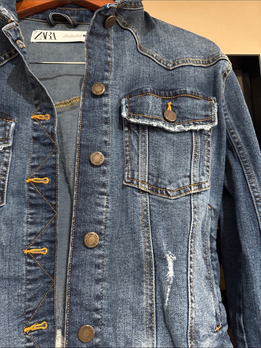 Zara Blue Distressed Denim Jacket Women's size L - Picture 4 of 5